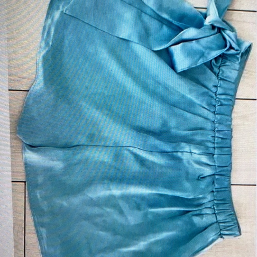 Side bow tie light skort